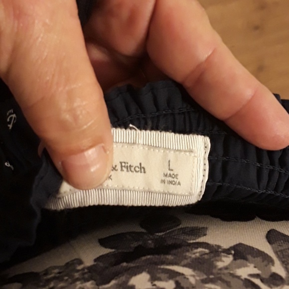 Abercrombie and Fitch. Nautical strapless dress - Picture 4 of 4